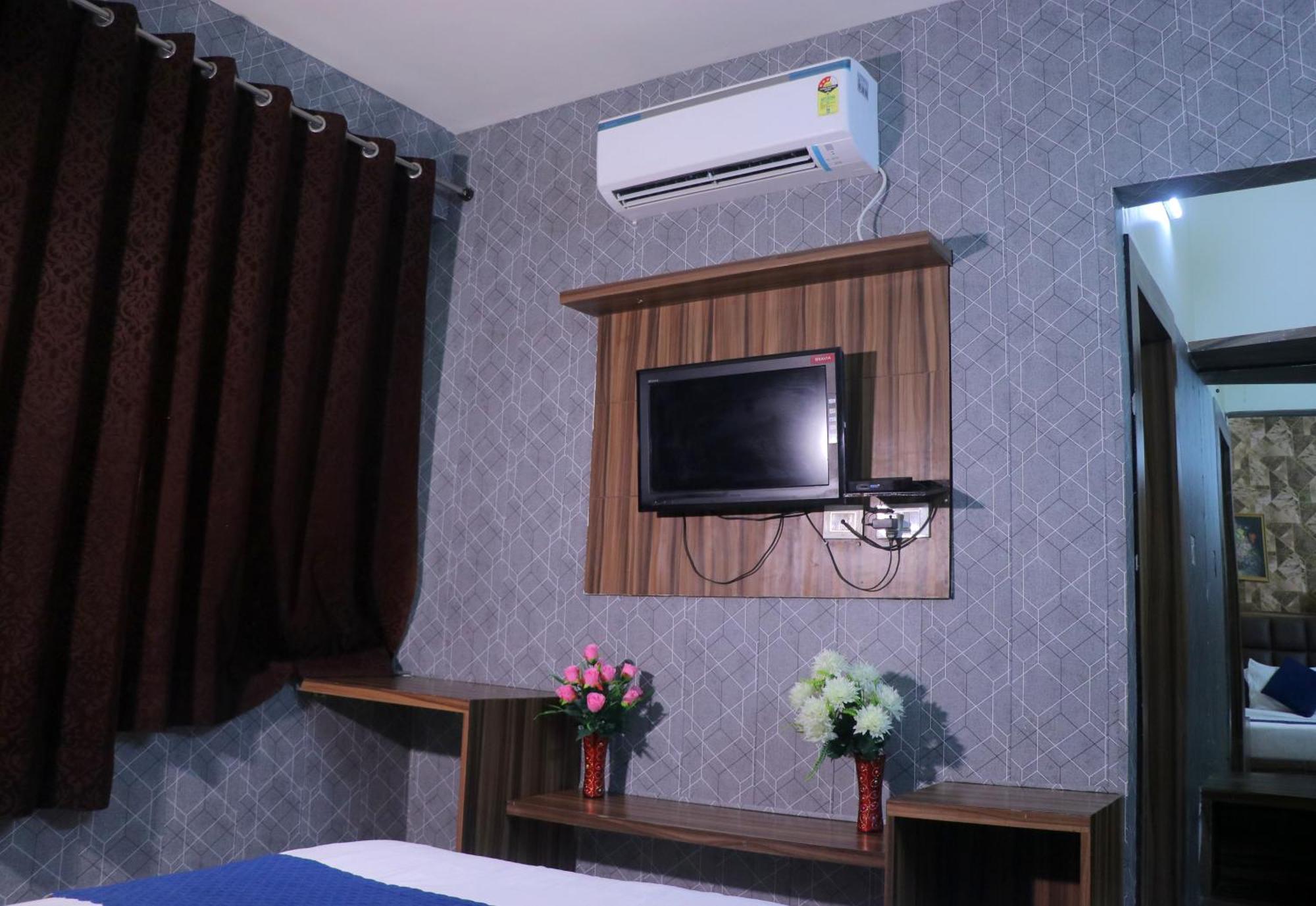 Hotel Panache Матхура Екстер'єр фото